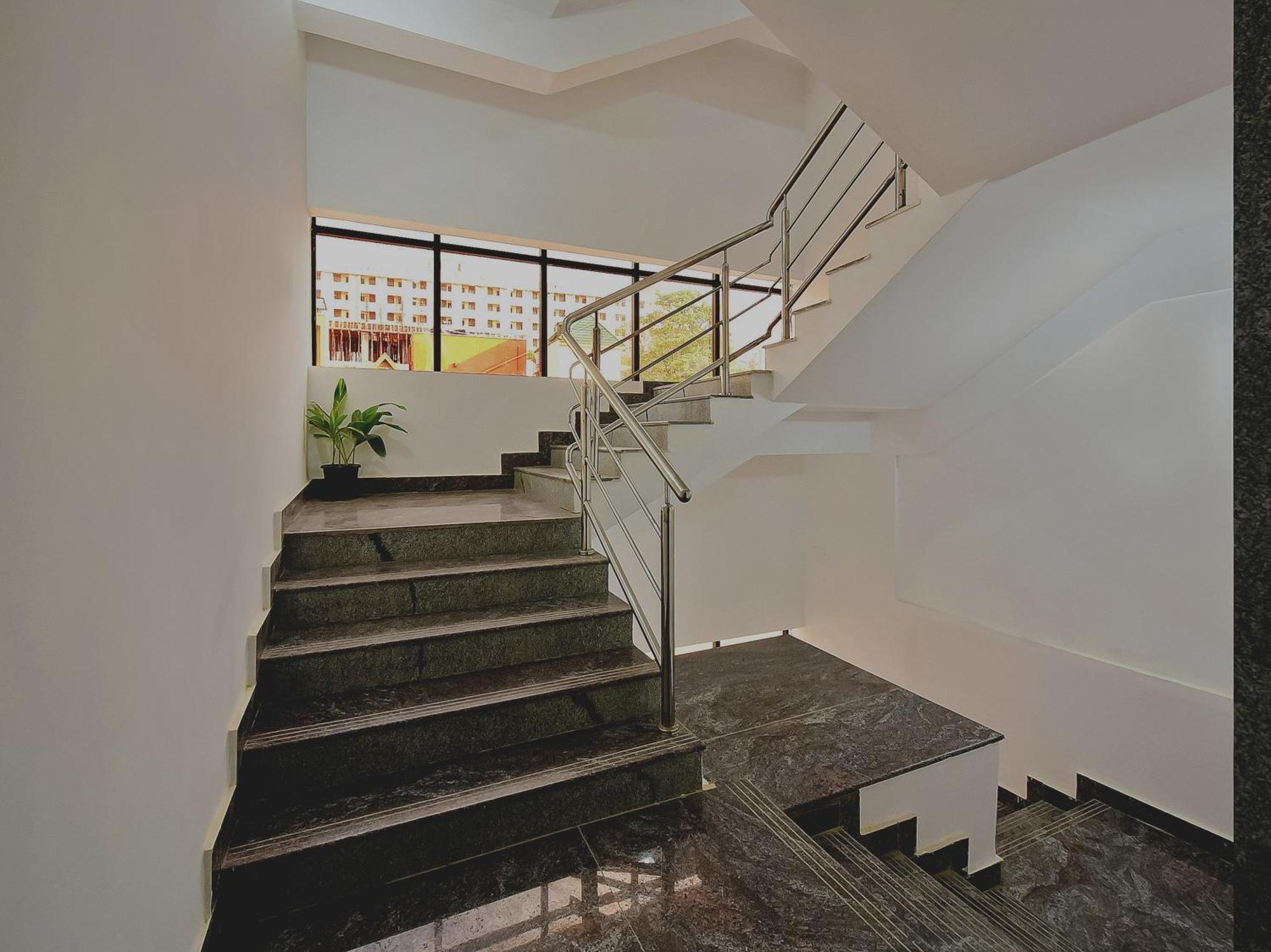 Super Grand Collection O Near Sarjapur Road Near 7D Voyage Bangalore Exterior foto